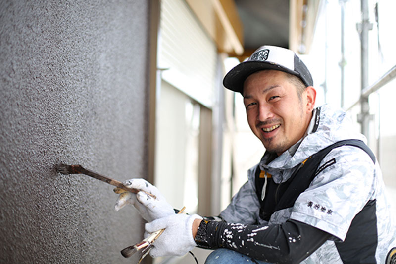 ハイクオリティな塗装で、まるで新築のような外観に